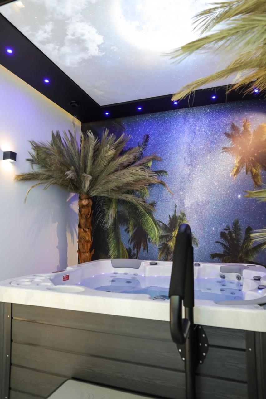 Apartament Ksiezycowy Z Jacuzzi Nowy Sącz Dış mekan fotoğraf